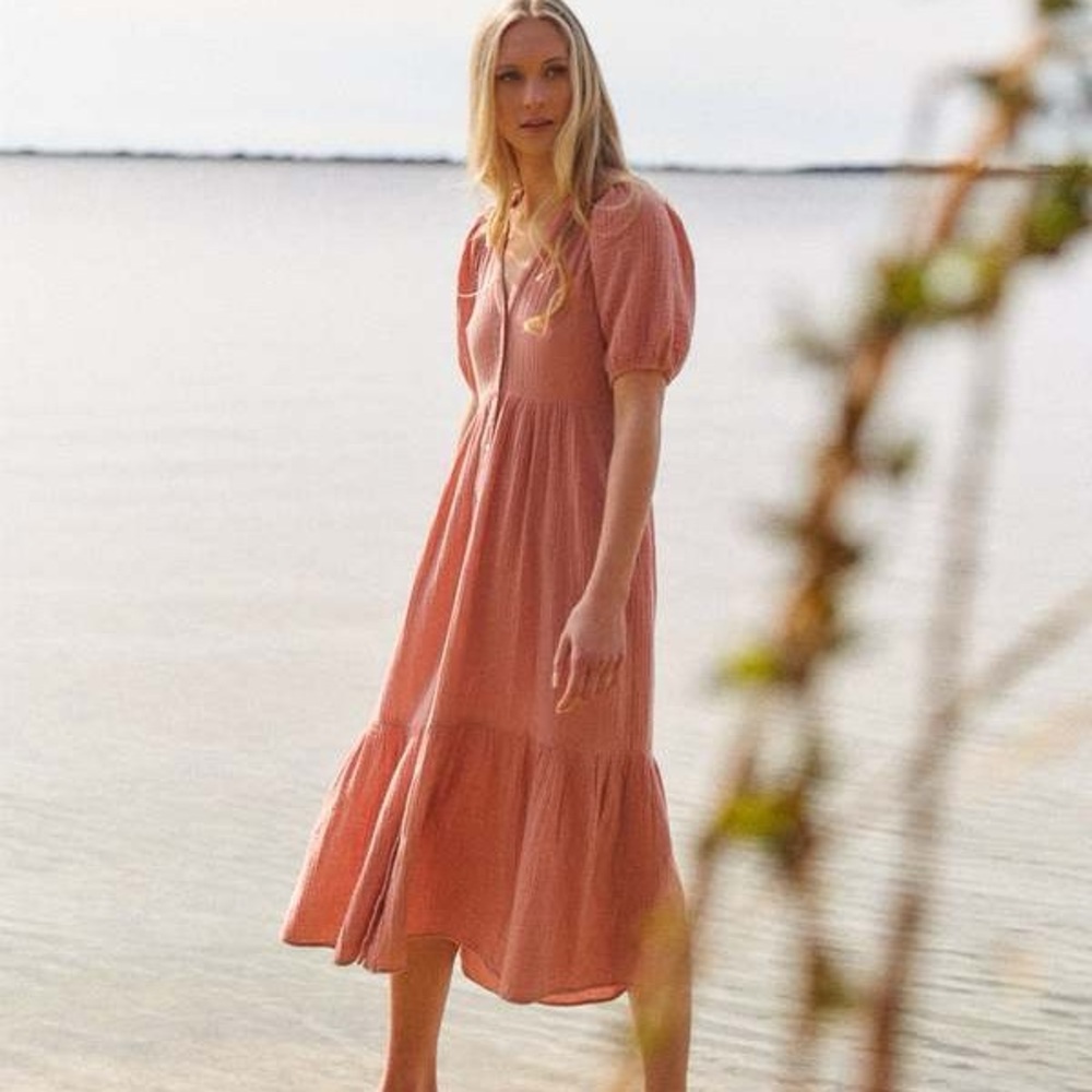 XiRENA Pink Puff Sleeve Midi Lennox Dress size Small - Picture 2 of 12
